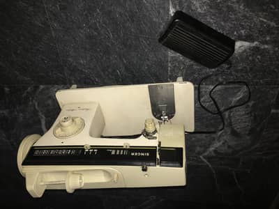 Singer embriodery sewing machine
