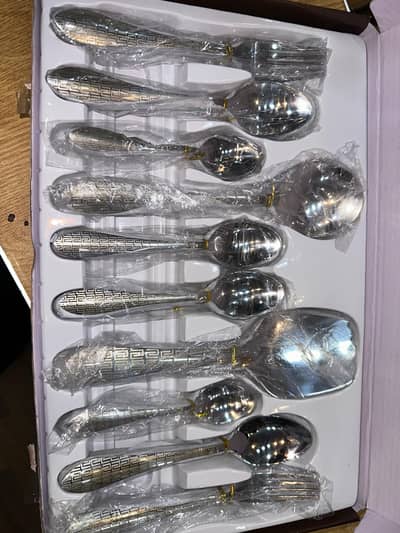 Cuttlery Pure Stainsteel 14 gadge Set 12p,8p,6p