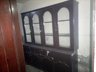 Showcase For Crockery