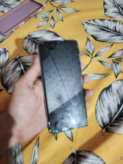 Vivo y20 for sell one handed used mint condition