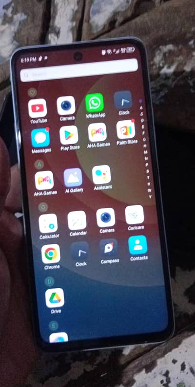 Techno camon 19 neo. With box and charge. 6GB ram 128GB rom.