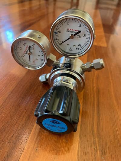 ( made in Japan) gas  oxygen Regulator