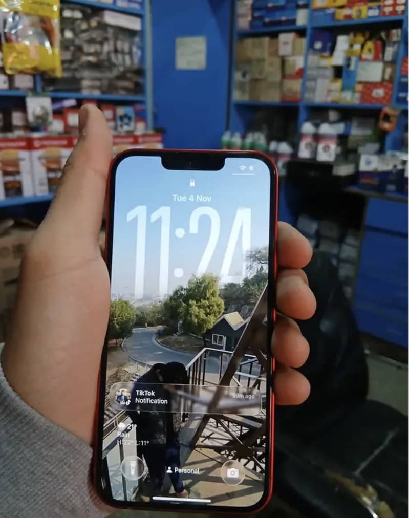 Iphone 13 with sim time jv 0