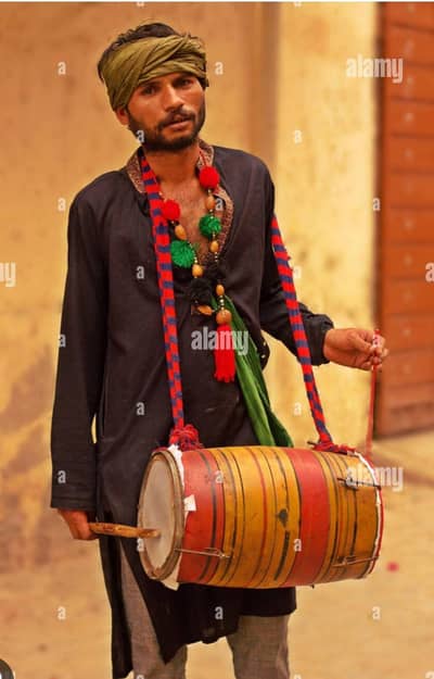 Dhol wala available