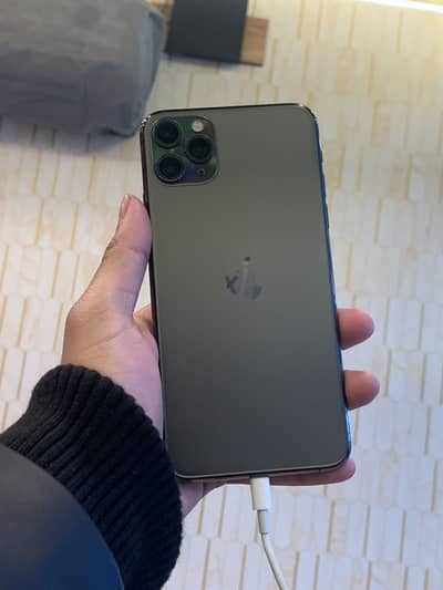 IPHONE 11 PRO MAX 256 PTA APPROVED