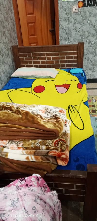 2 single bed made of  pure dayar wood with mattress