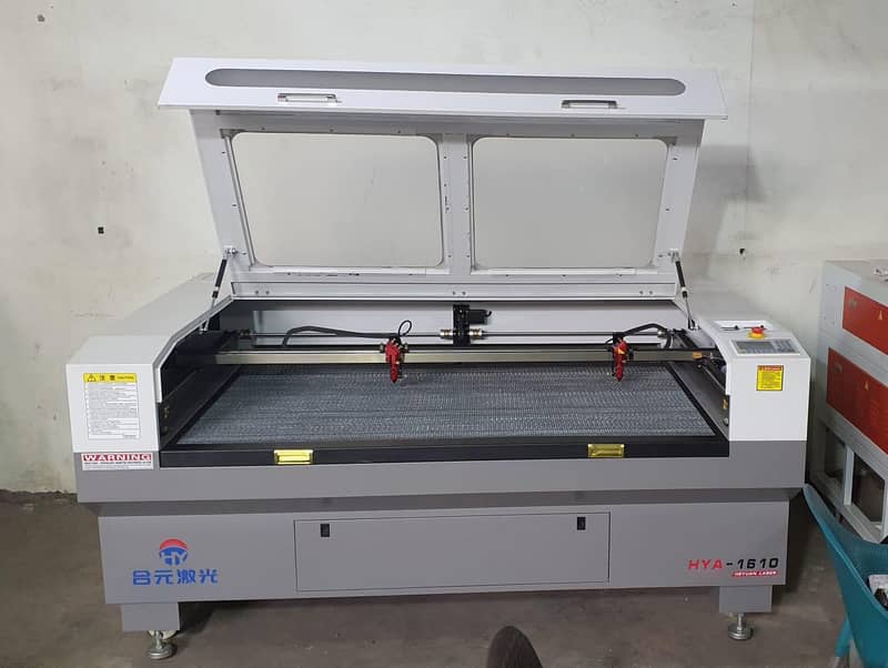 CNC laser cutting machine 0
