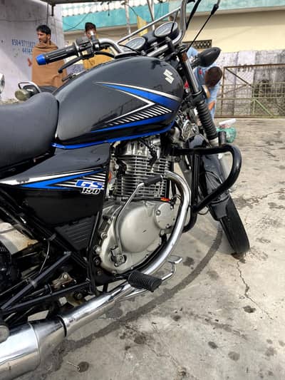 suzuki gs 150 neat and clean