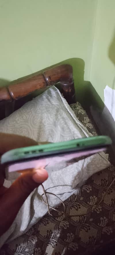 I m selling Redmi note 10