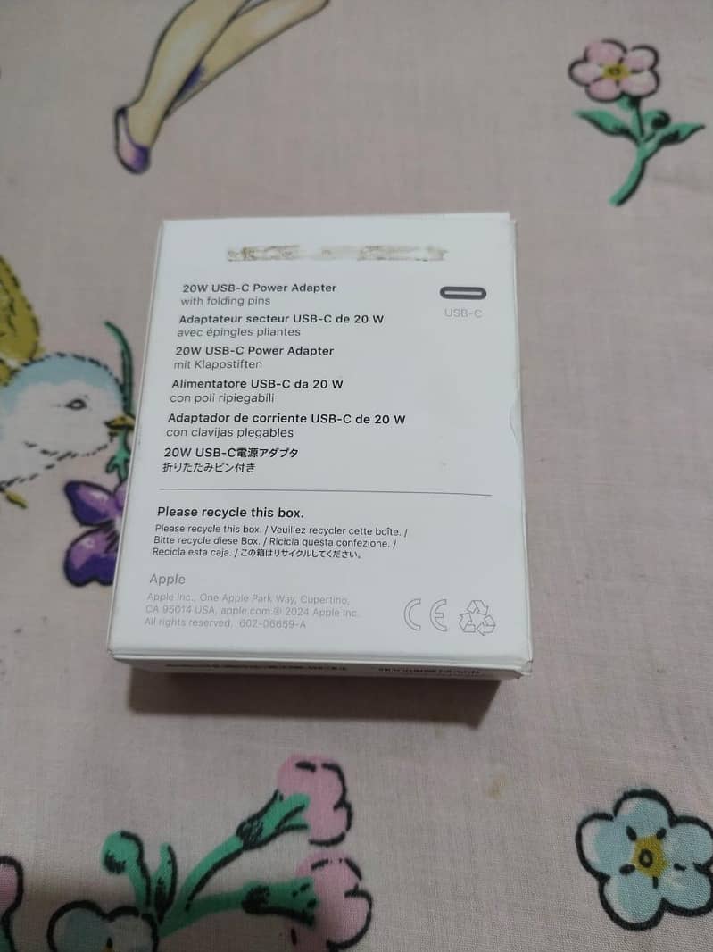 IPhone 17 pro max Adapter 4