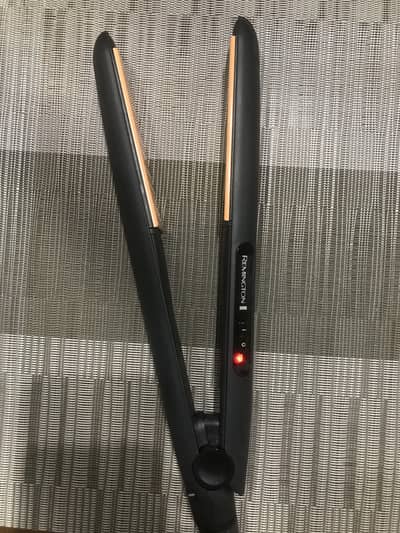 Original new Remington straightner