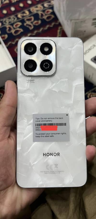 8GB Rim 256 GB Memry