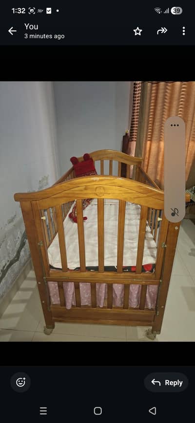 baby cot