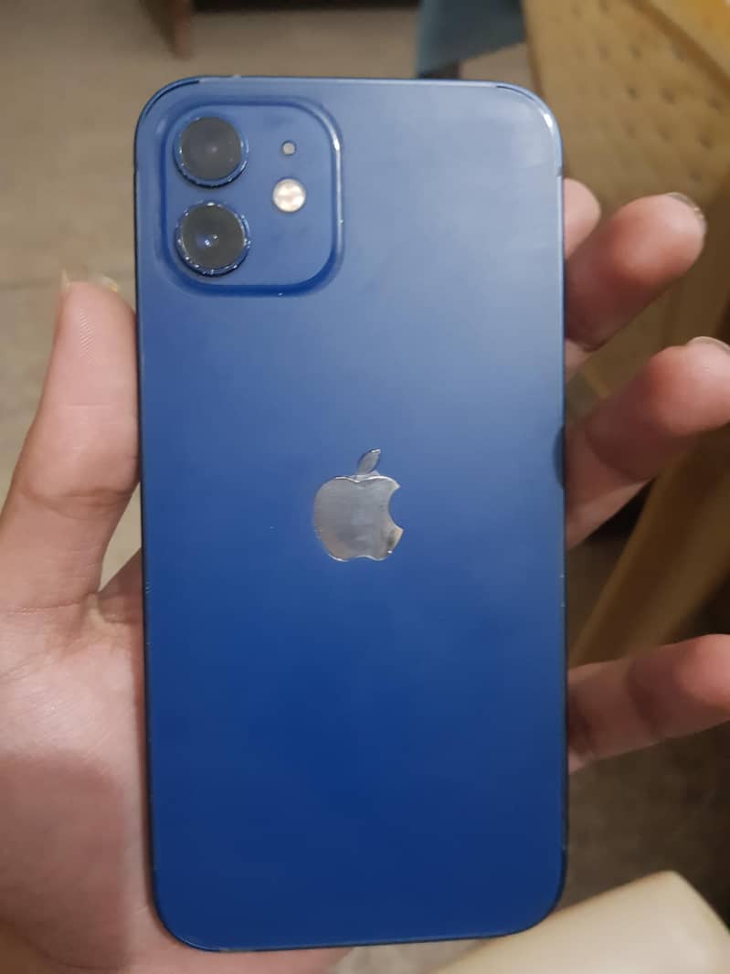 IPHONE 12 0