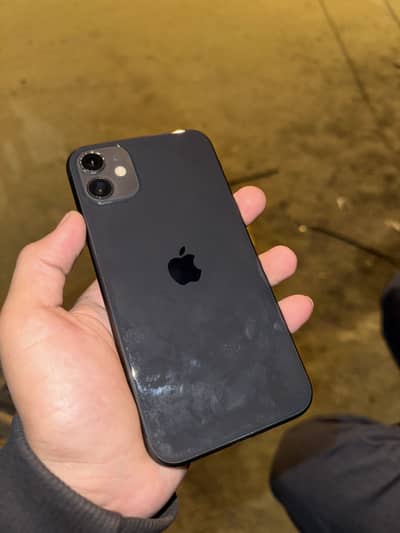 iPhone 11 gb64 jv