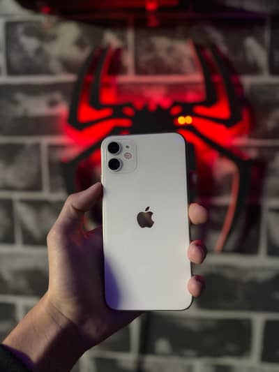 iPhone 11 white colour