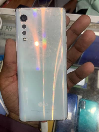 LG velvet 5g 6/128 pta approved tuch and back broken underdisplay fing