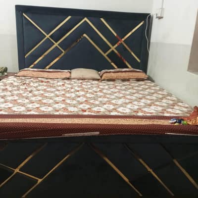 Double bed for sale without mattress