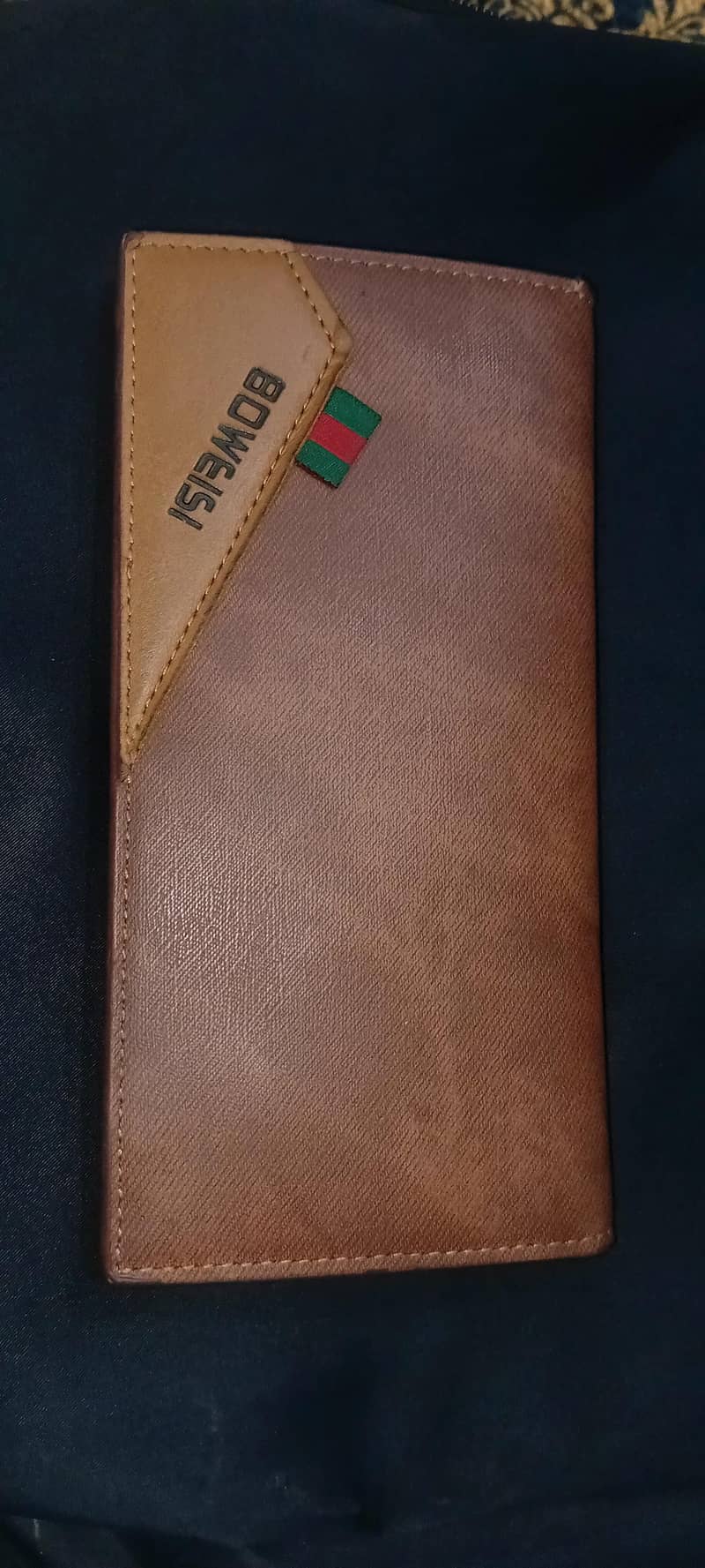Good quality leather . 4
