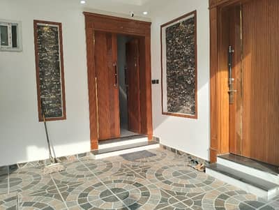 8 Marla Brand New Luxury House Available For Rent Contact