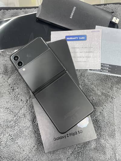 Samsung Zflip3 8/256 official PTA approved