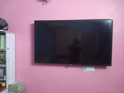 Sansung Big Screen Tv (Screen Broken)