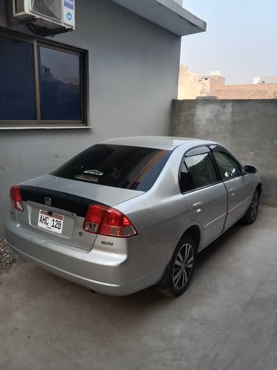 Honda Civic EXi 2005
