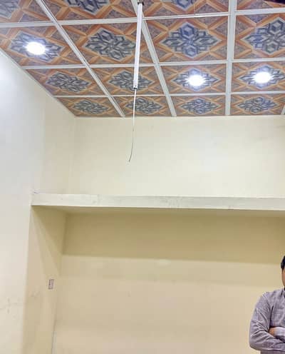 One shop at Temple Road Mozang, Lahore available for rent