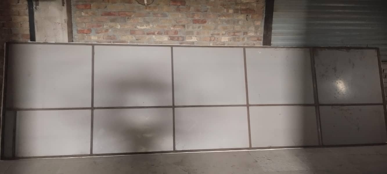 5×20 فٹ لوہے کا مضبوط فریم برائے فلیکسی / سائن بورڈ – فروخت کے لیے 0