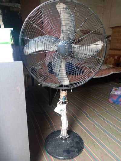 pedestal Fan