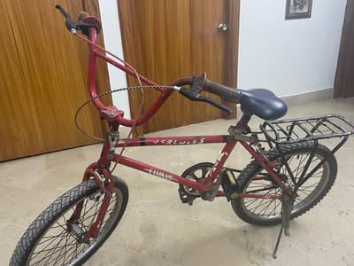 BMX BICYCLE in excellent condition