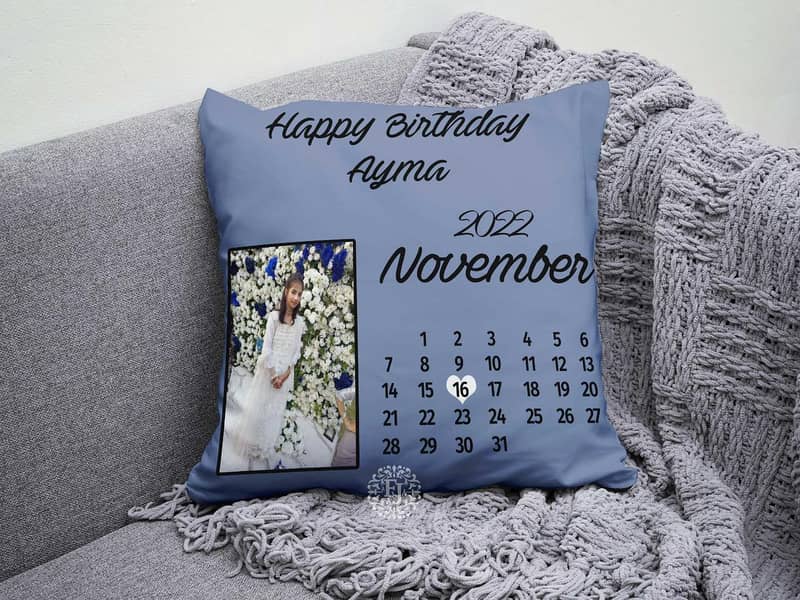 Customize Pillow 4