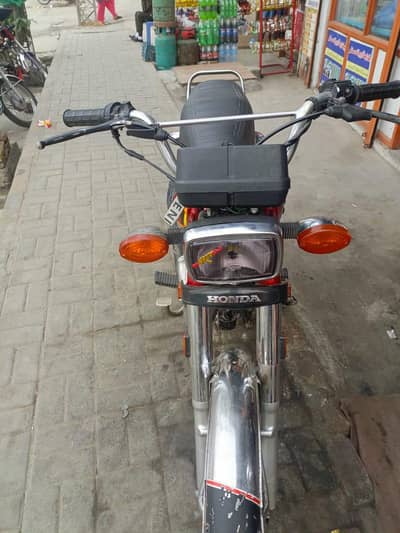 honda 125 model  2015