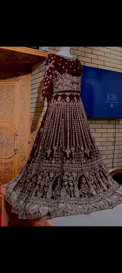 lehnga for barat