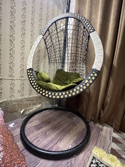 Swing sale best condition Rs 18000