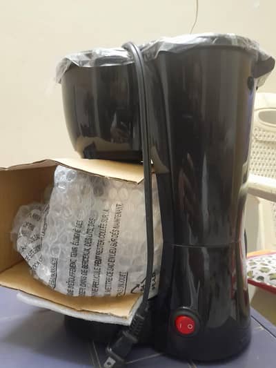 Coffeee Maker New  03455557646