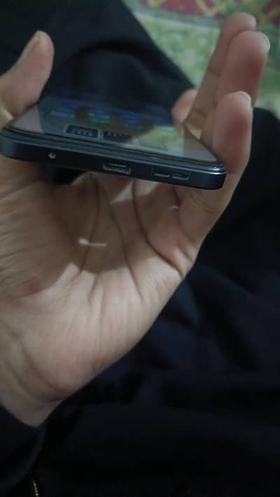 128 GB 10 by 10 all Okk redmi not 12