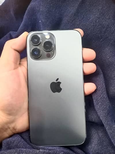 13 pro max 128 100 health