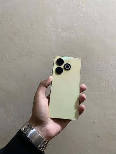 Infinix smart 8 (4,64 Gb)