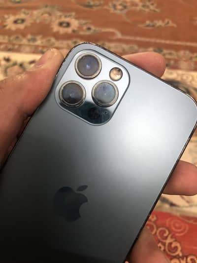 I phone 12 pro 256gb