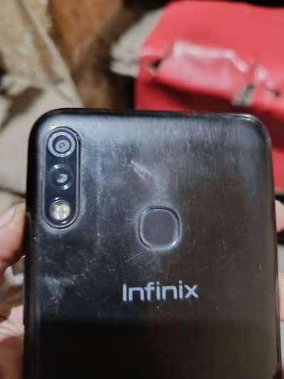 infnix hot 8lite 2/32/ Exchange possible