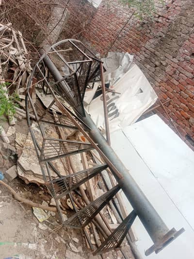 matter airn  hight 16ft