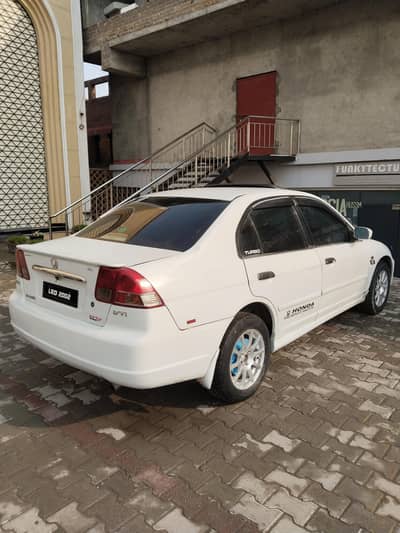 Honda Civic 2002. Full Option.