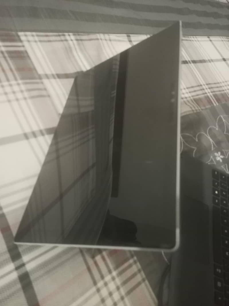 Microsoft Surface pro 4 - Screen Flicker Issue -Complete Set 5