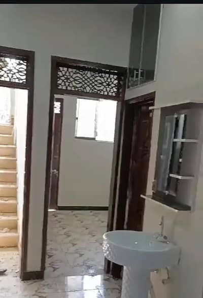 2 bed loung with gellery washing area 31-B