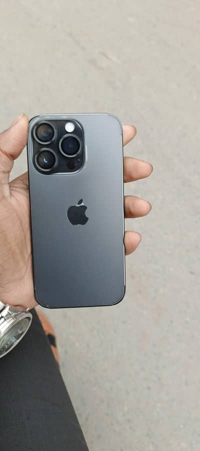 I phone 14 pro 128 gb physical E sim