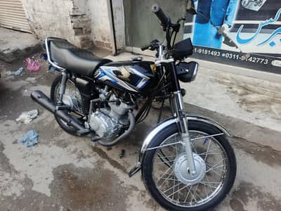Honda 125 (2025 model peshawar honda invoice ring road)
