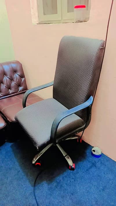 office furniture good condition