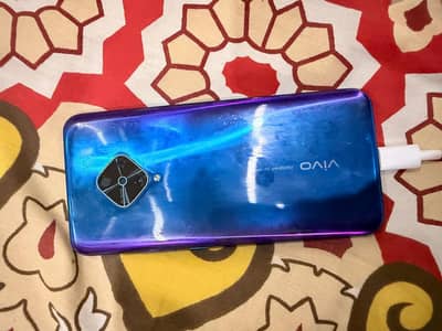 Vivo Y51 8/10 condition