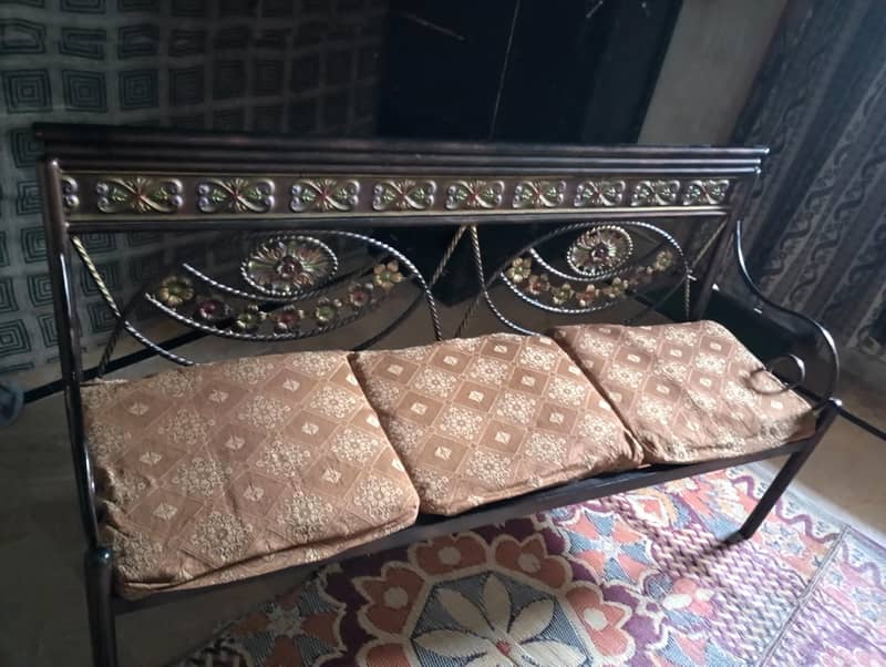 sofa 9/9 condition 3